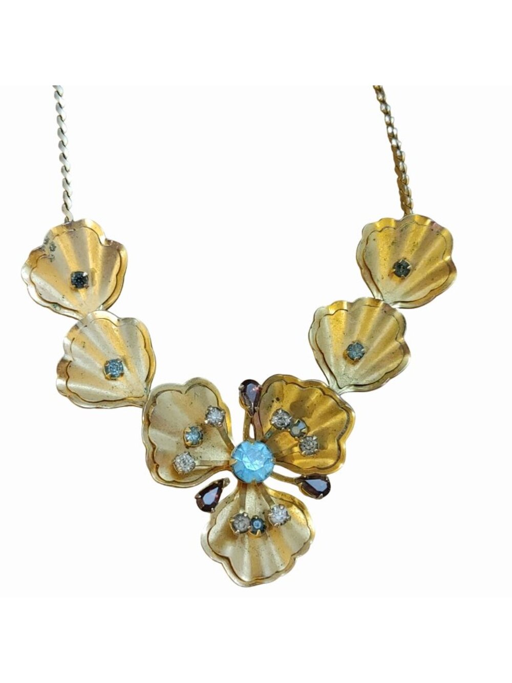 Vintage Floral Flowere Necklace Gold Tone Rhinestone Accents Delicate Chain